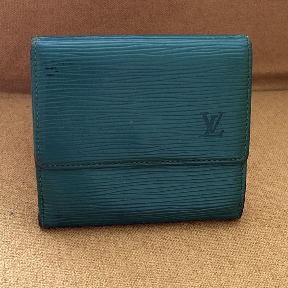 Louis Vuitton Epi Men’s Compact Wallet